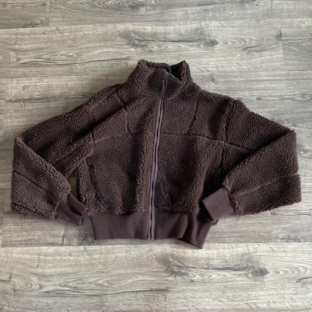 Sherpa zip up